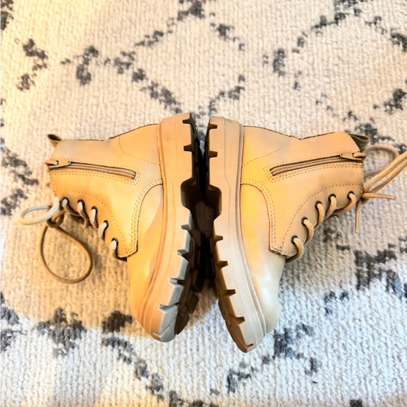 Zara kids boots Euro size 24 - Picture 2 of 4